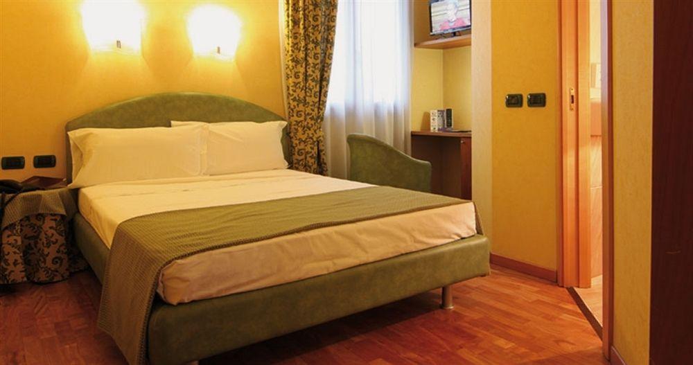 Siriohotel Dormelletto Zewnętrze zdjęcie